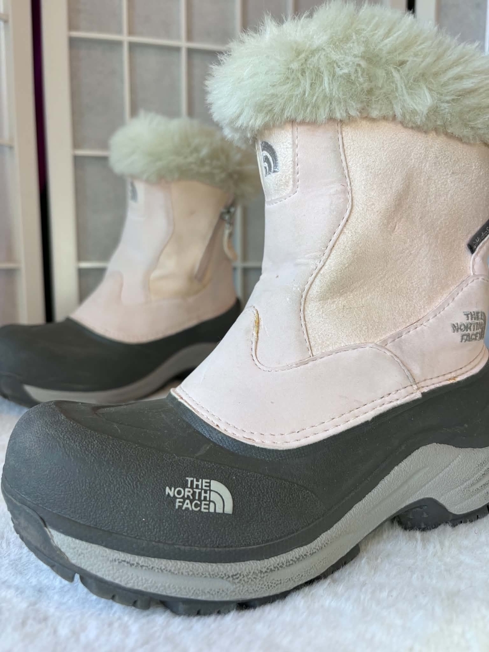 The North Face Women's Pink Winter Snow Boots